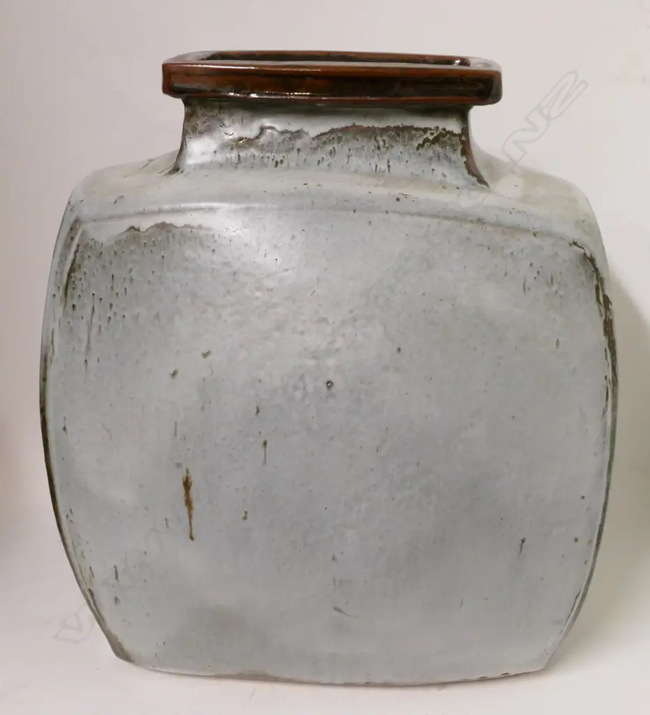 A large vintage Len Castle blossom vase Image 1++