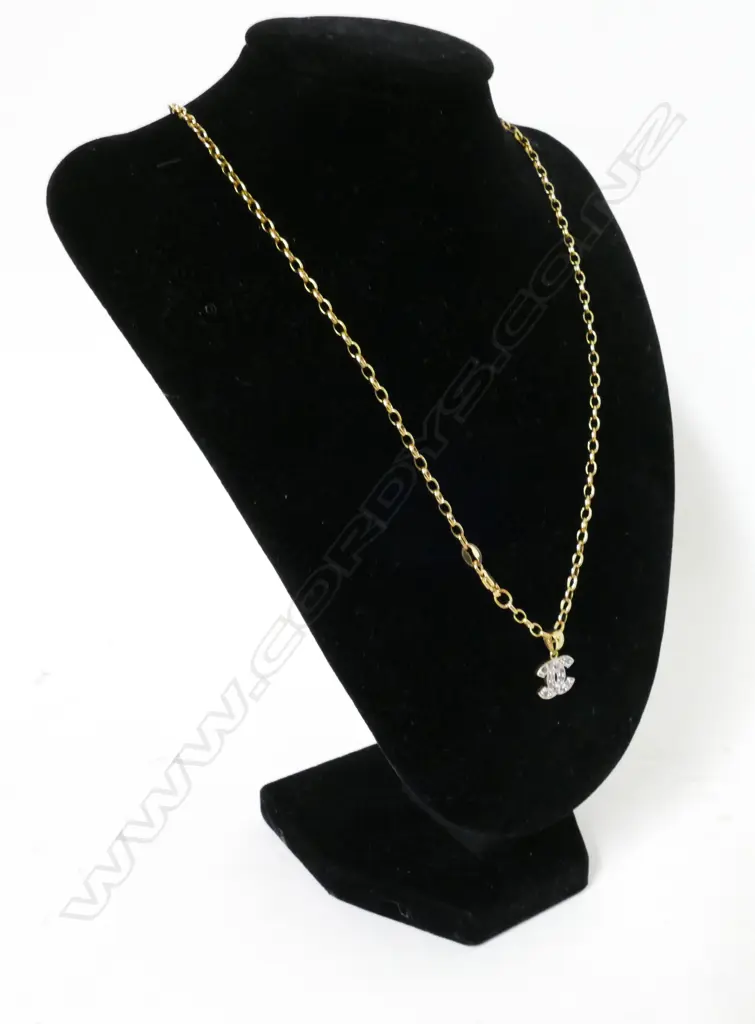 A 9ct. gold belcher chain Image 1++