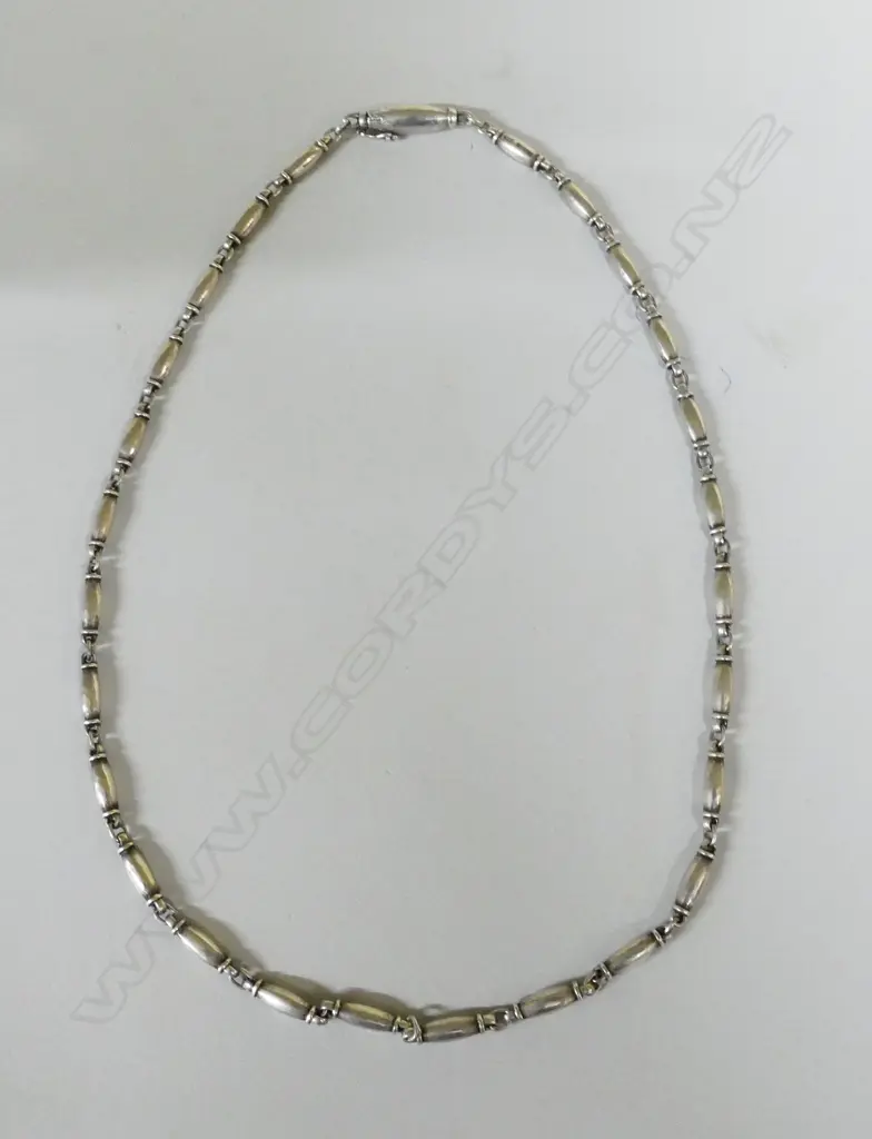 A heavy vintage Georg Jensen silver necklace Image 1++