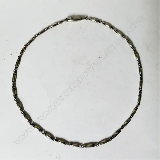 A heavy vintage Georg Jensen silver necklace