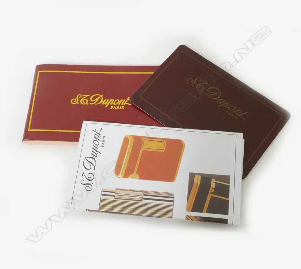 A Dupont lighter Image 1++