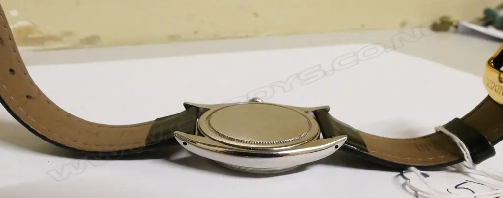 A vintage Rolex gent's wristwatch Image 1++