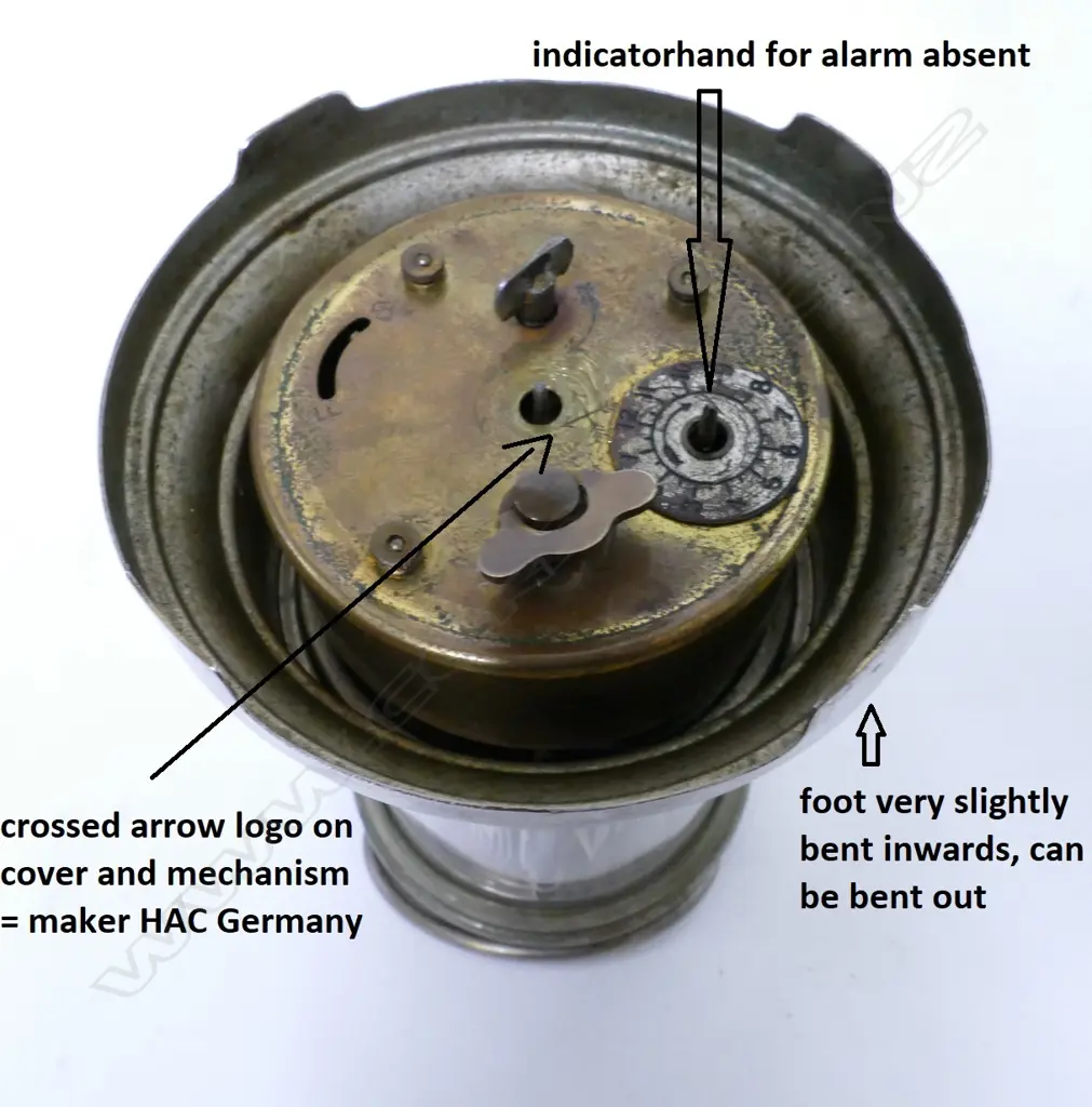 A rare silver plated ticket clock Image 1++