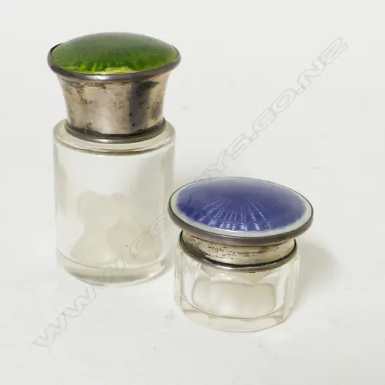 A rouge pot and smelling salts jar