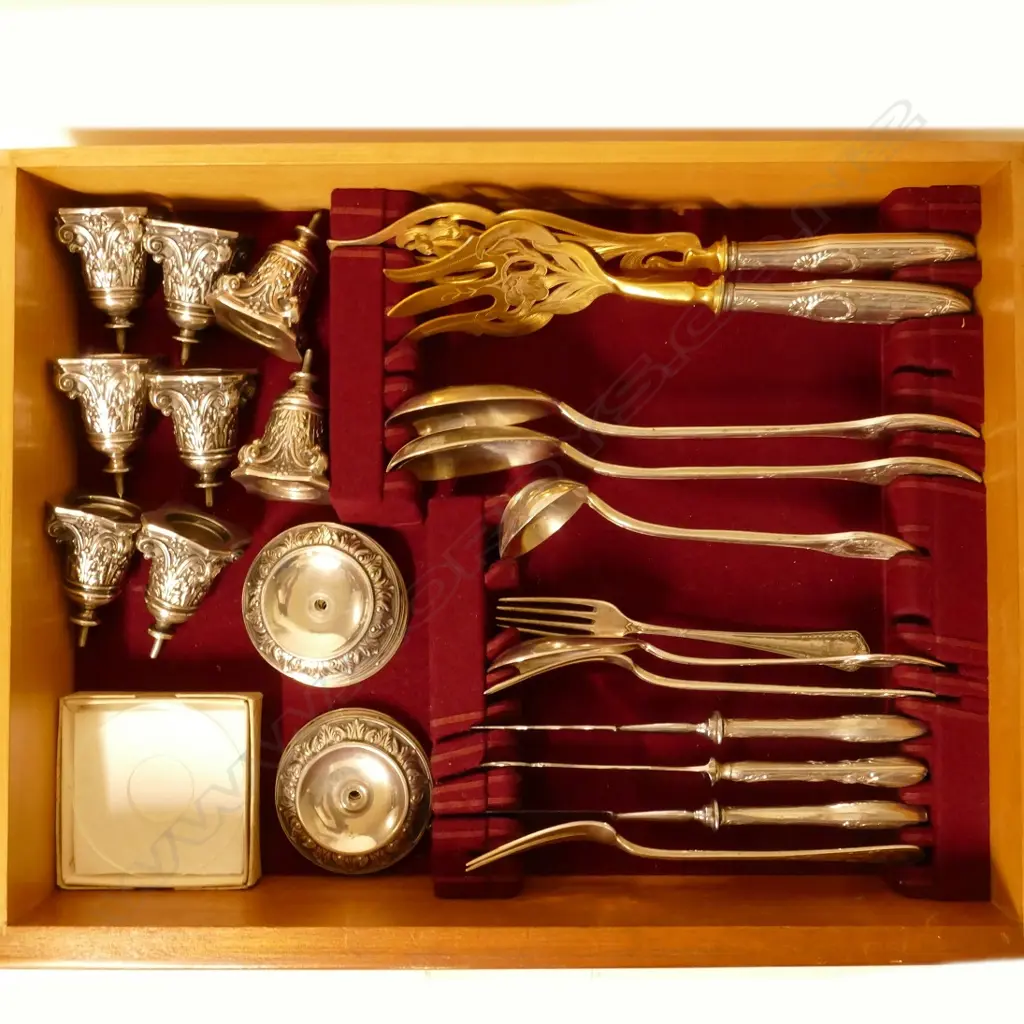 A large harlequin set of German .800 silver cutlery Image 1++