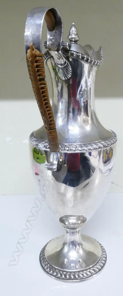 A George III silver claret jug Image 1++