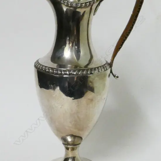 A George III silver claret jug