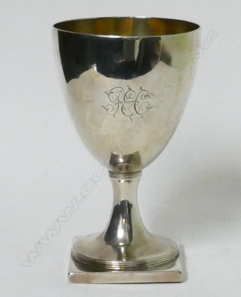 A George III silver goblet Image 1++
