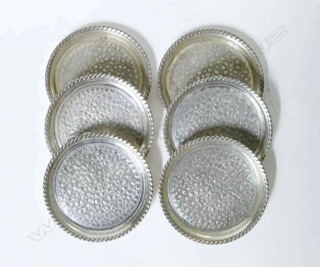 A set of six Pakistani silver coasters Image 1++