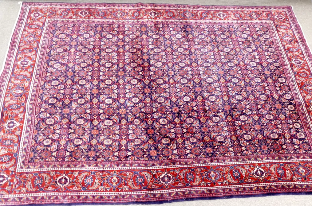 A large hand knotted Hamadan carpet Image 1++