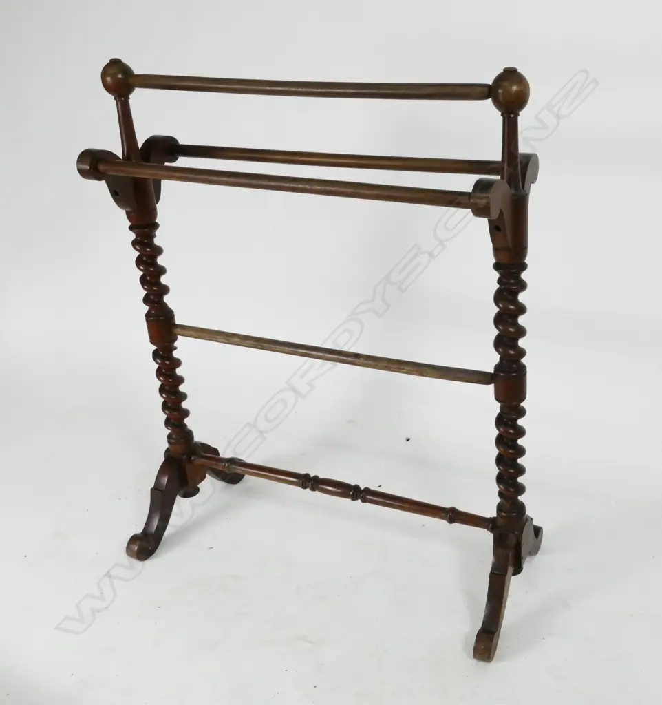 A Victorian mahogany towel rail Image 1++