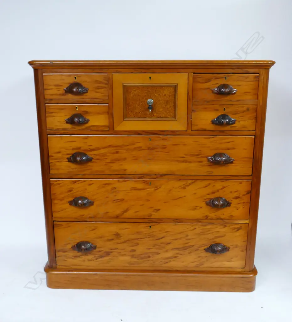 A colonial mottled kauri scotch chest Image 1++