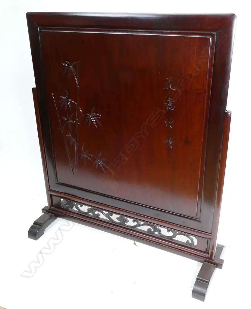 A Chinese rosewood room screen Image 1++