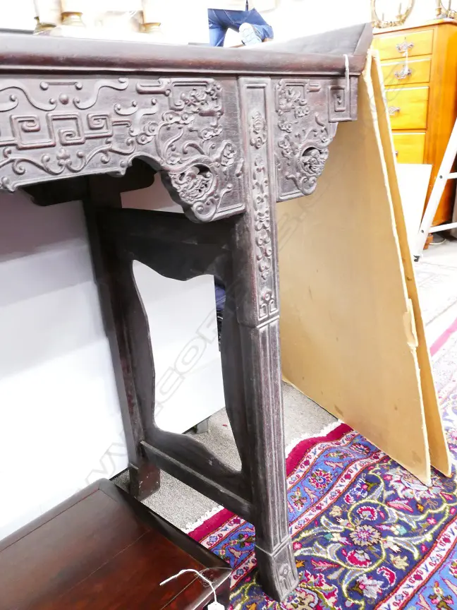 A Chinese rosewood altar table Image 1++
