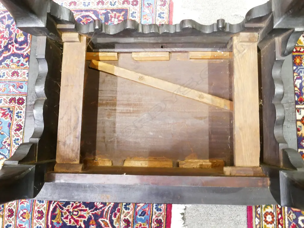 A George III solid mahogany side table Image 1++