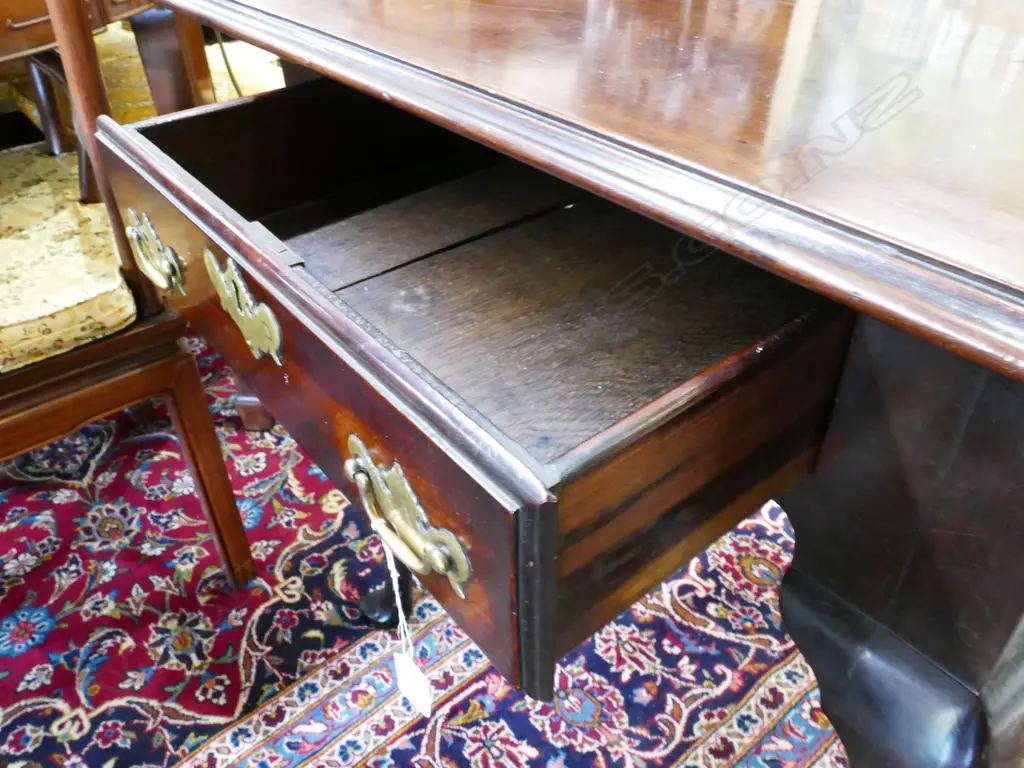 A George III solid mahogany side table Image 1++