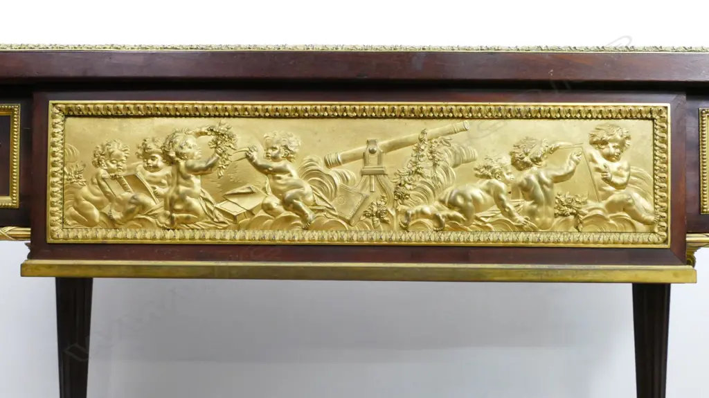 A quality 19thC French walnut and ormolu bureau plat Image 1++