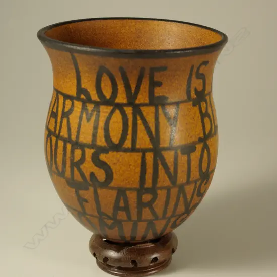 Anneke Borren 'Poem Pot'