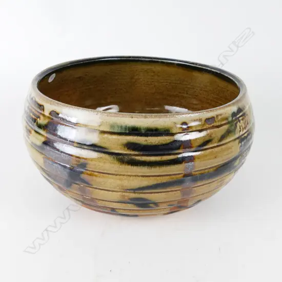 Anneke Borren large anagama bowl