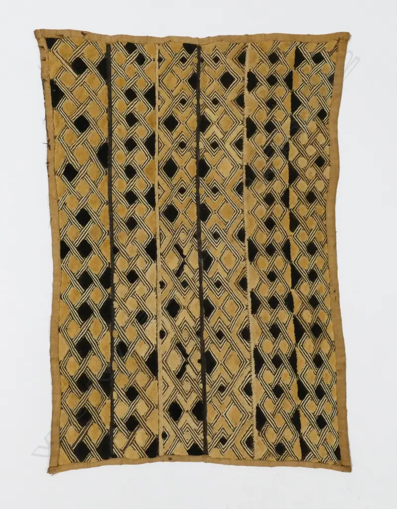 Kuba cloth made of raffia by Zairian women Image 1++