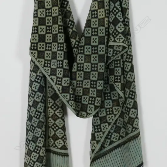 An early 20thC batik silk runner with tassels