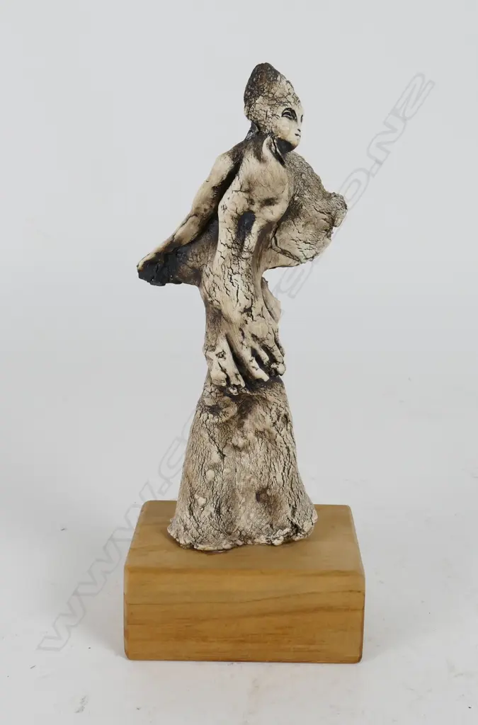 Pamella Annsouth Image 1++