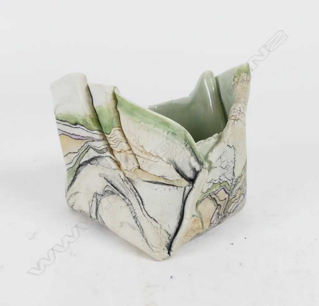 Jean McKinnon Image 1++