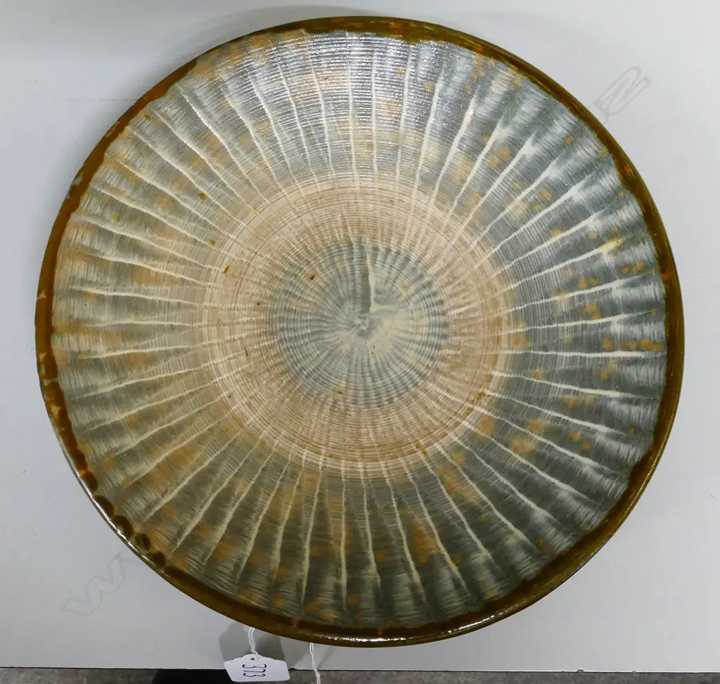 Japanese 'Chittering' plate Image 1++