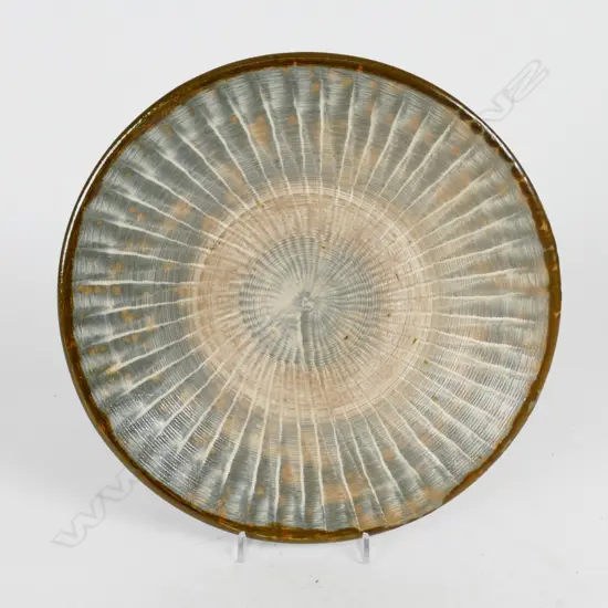 Japanese 'Chittering' plate