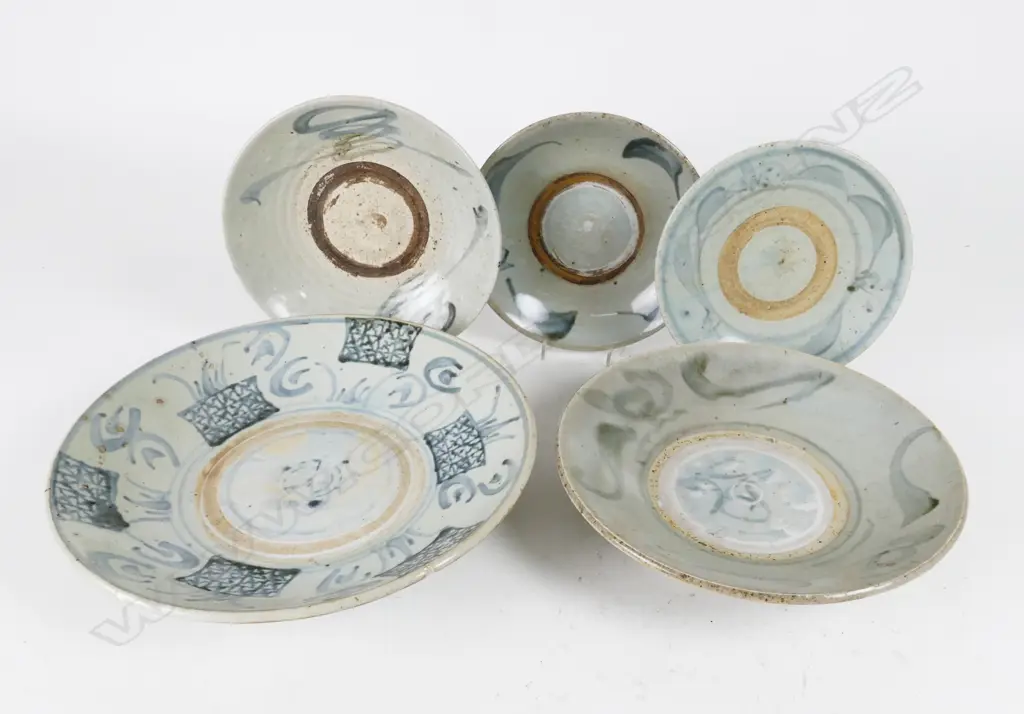 Five Sawankhalok (Northern Thailand) plates Image 1++