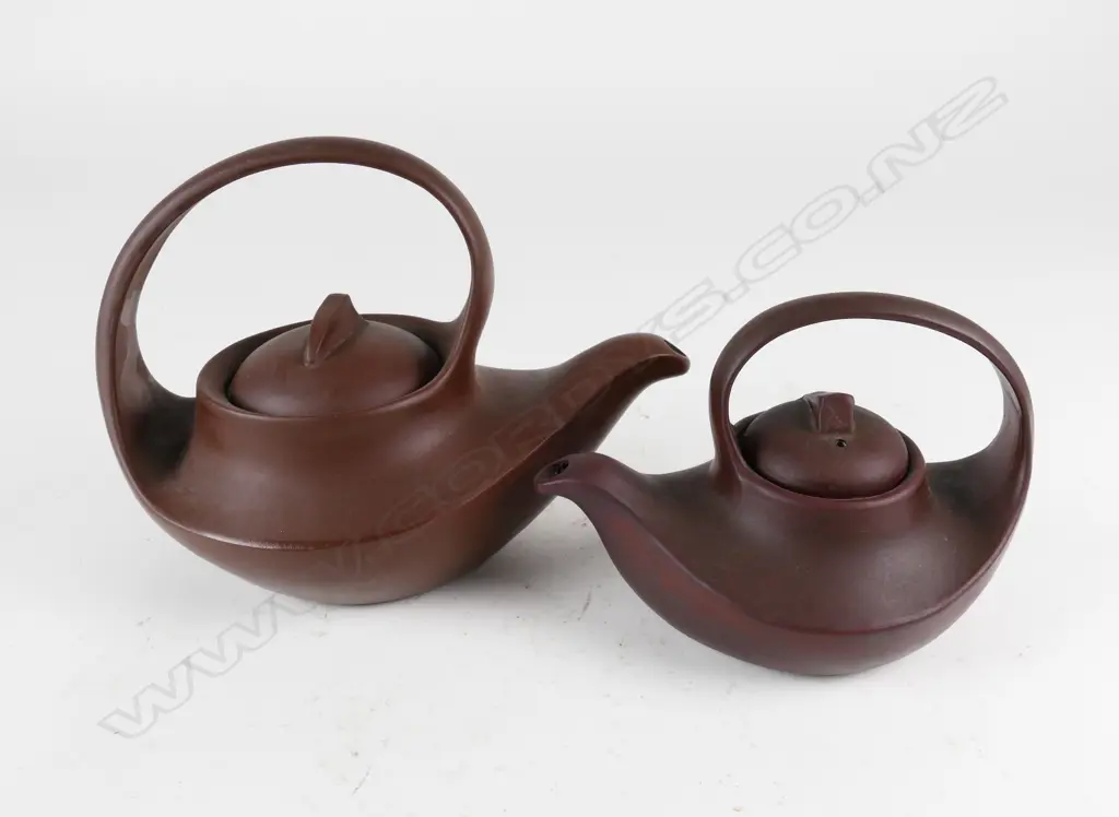 Two Yixing ware teapots Image 1++