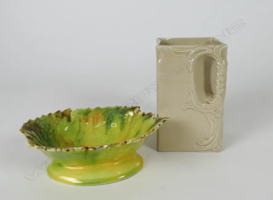 Two Temuka pottery items Image 1++