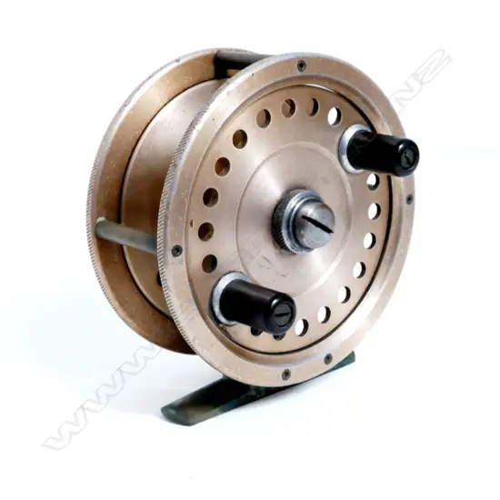 A rare E.J.Brown 4⅝" salmon reel