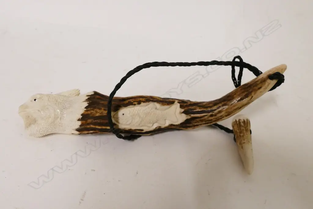 A 9¼" carved deer antler angler's priest Image 1++