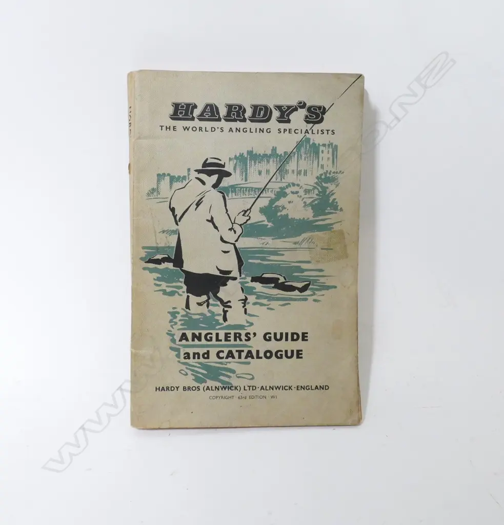 A Hardys 'Anglers' Guide and Catalogue' Image 1++
