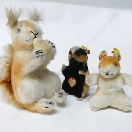 Three vintage miniature plush Steiff toys