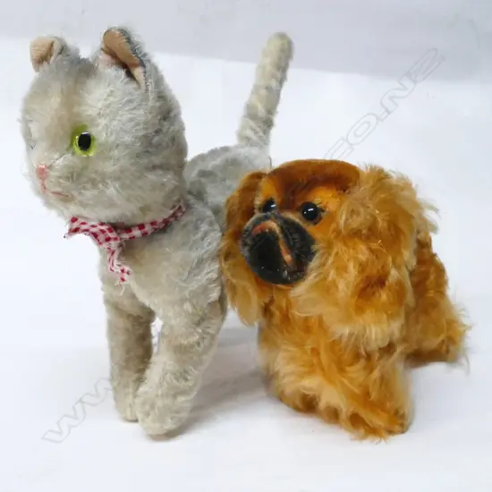 Two vintage miniature plush Steiff toys