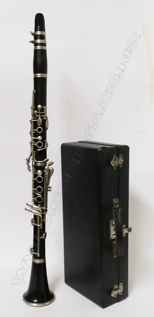 A Dolnet DLP clarinet Image 1++