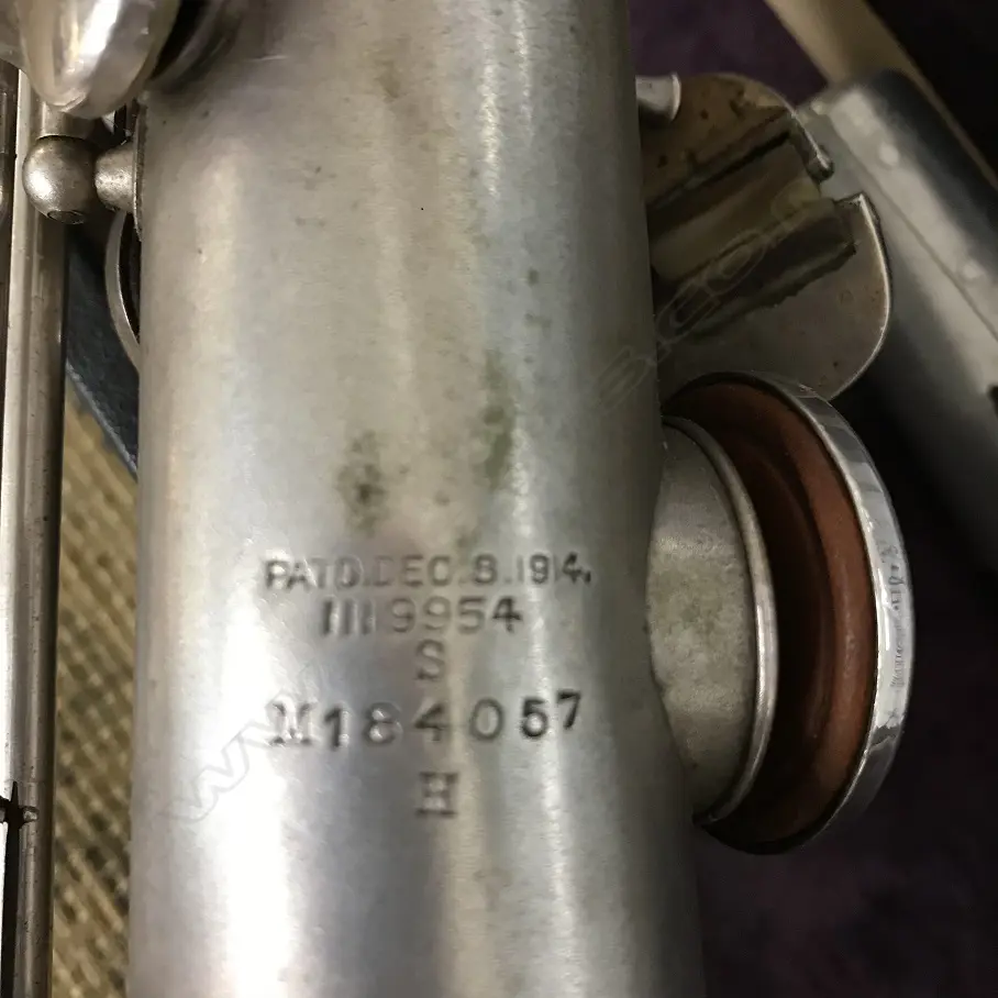 A vintage C.G. Conn Ltd silver plated soprano saxophone Image 1++