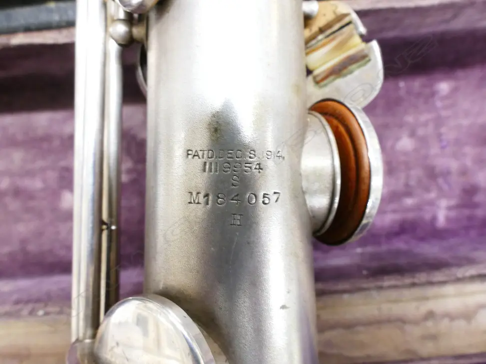 A vintage C.G. Conn Ltd silver plated soprano saxophone Image 1++