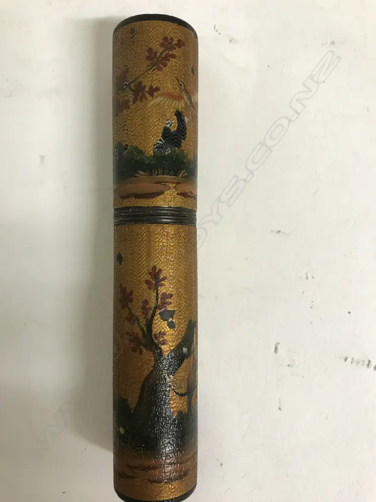 An antique French Vernis martin billet doux Image 1++