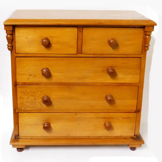 A kauri apprentice chest
