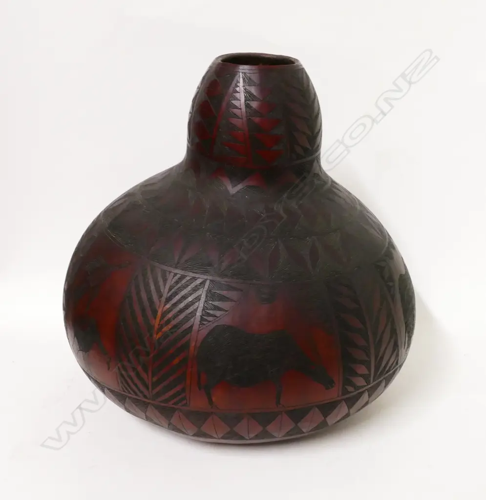 A large old Tanzanian carved gourd Image 1++