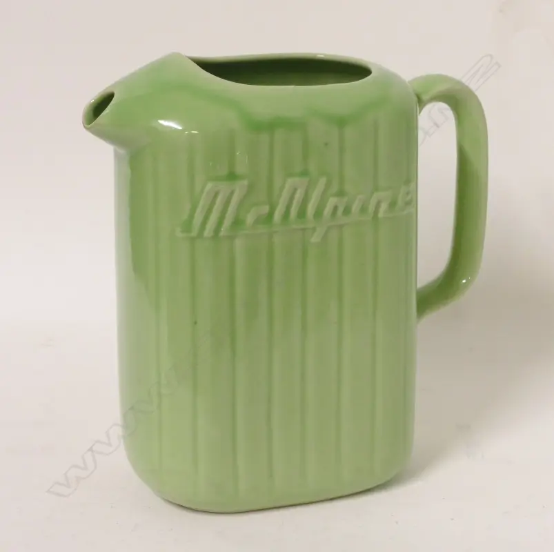 A Crown Lynn lime green McAlpine refrigerator jug Image 1++