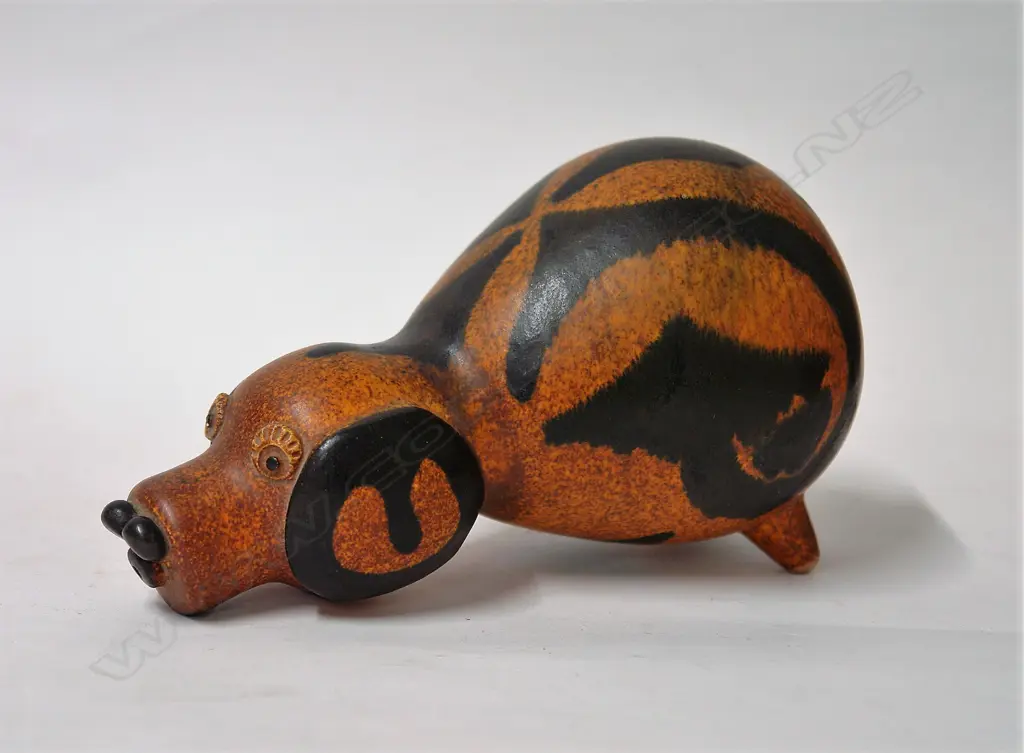 Anneke Borren c.1970 dog sculpture Image 1++