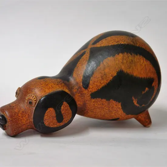 Anneke Borren c.1970 dog sculpture