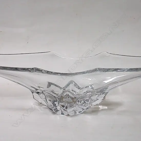 A mid-century French Vannes crystal elongated flared bowl