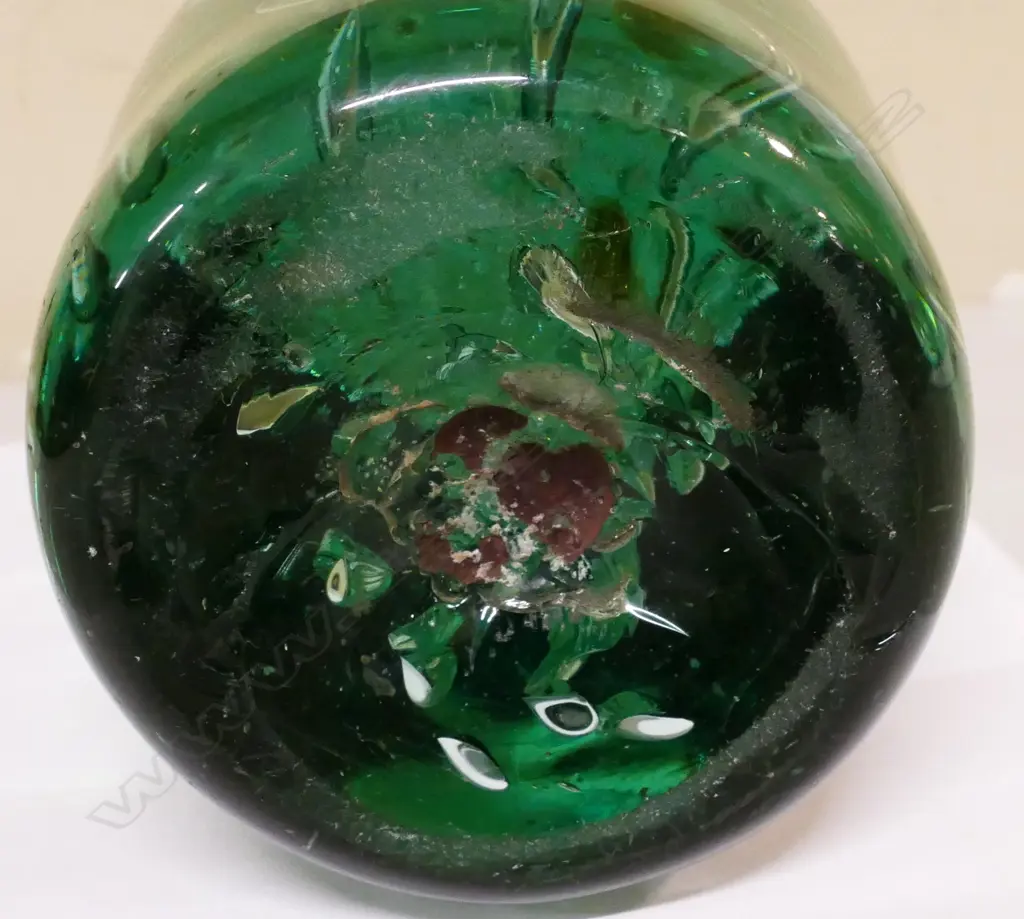 A Victorian green glass dump Image 1++