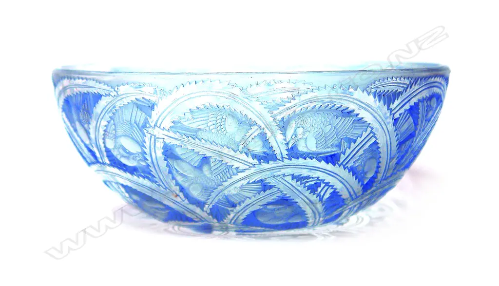 René Lalique 'Pinsons' blue stained bowl c.1933 Image 1++