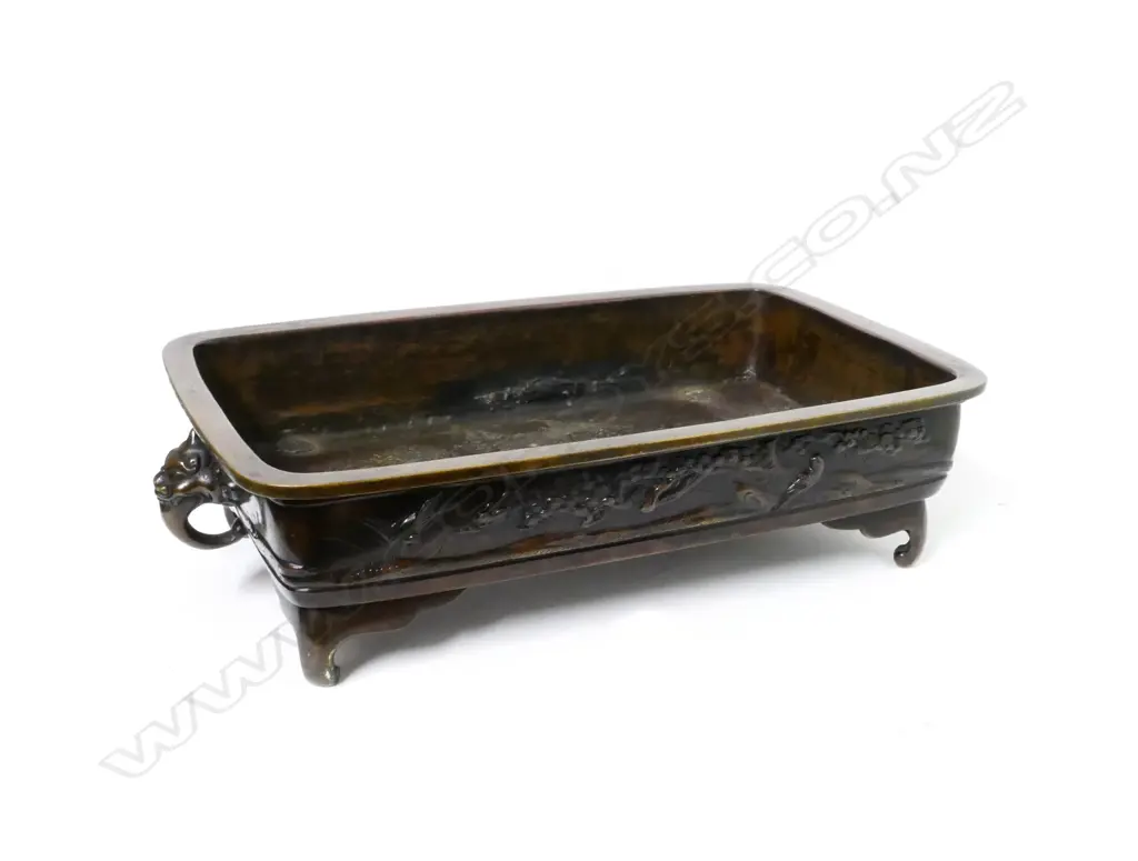 An old Japanese bronze shallow planter Image 1++